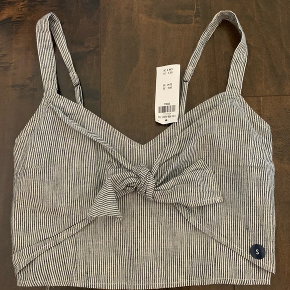 Abercrombie & Fitch Tops - Abercrombie & Fitch linen stripe tiefront crop top